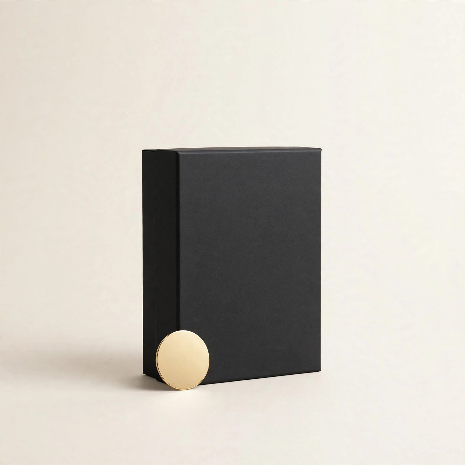 2026 Gift Box Design Trend: Matte Base, Selective Highlights